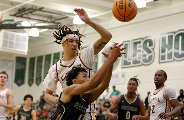 Salesian vs Riordan MLK Classic January 15, 2023 Photo-Dennis Lee00